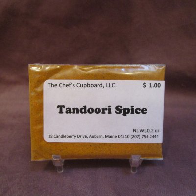 chicken, vegetables, sauce, tandoori spice